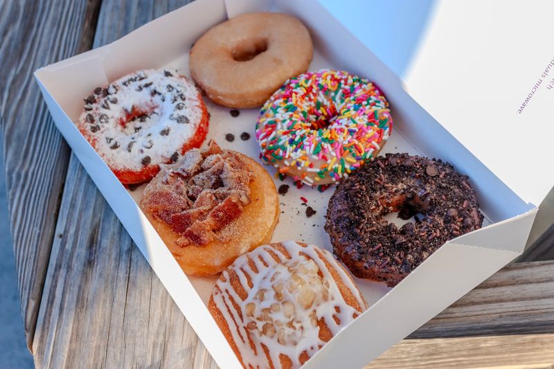 Daybreak Donuts - Surf City