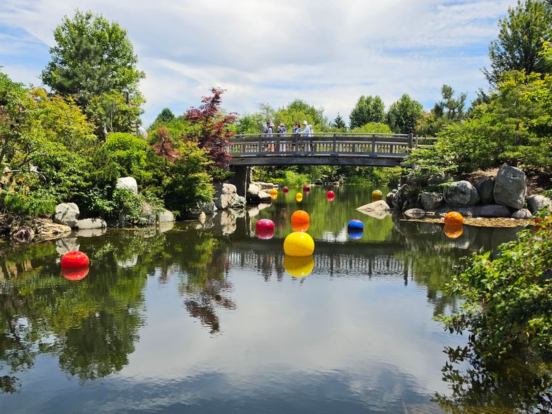 Family-Friendly Experiences Beyond the Sculptures