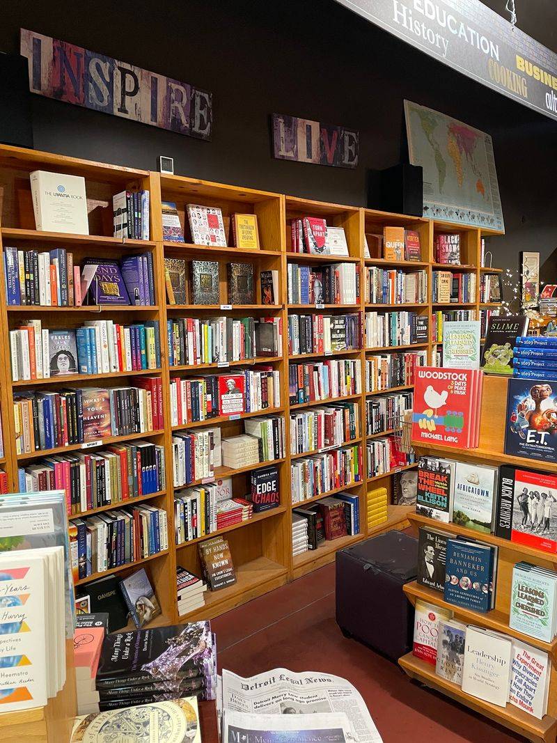 Source Booksellers (Detroit)