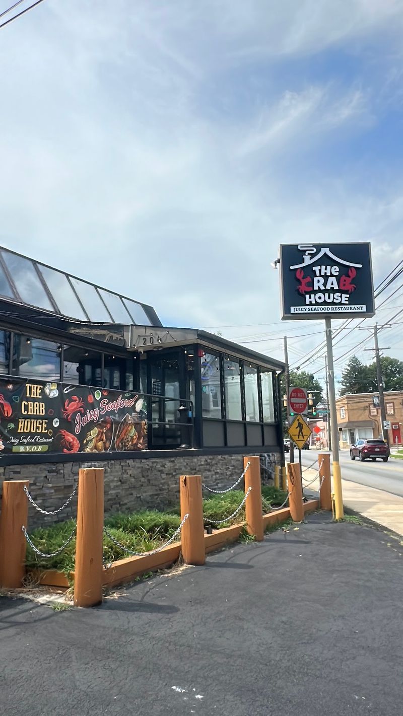 The Crab House - Clifton Heights