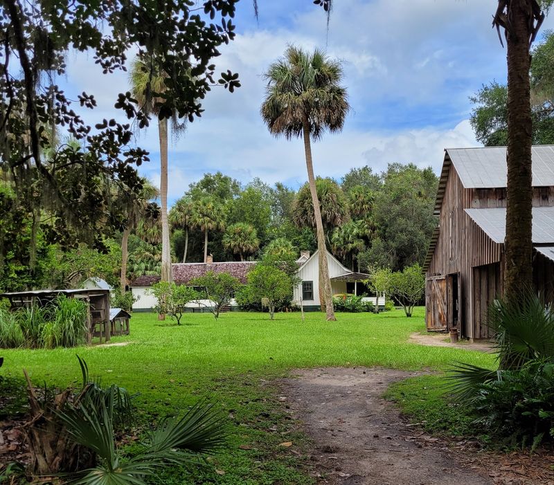 Marjorie Kinnan Rawlings Historic State Park - Cross Creek