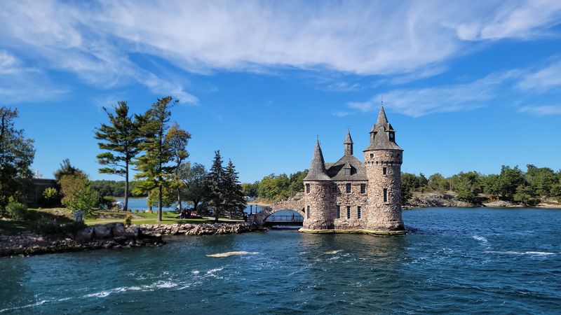 Thousand Islands Waterfront Trip to Alexandria Bay