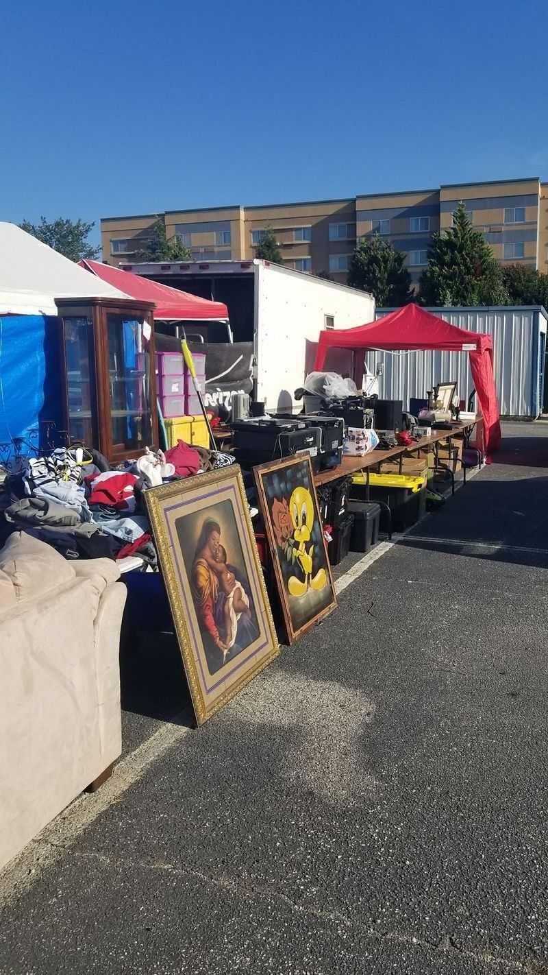 Don't Skip the Outdoor Flea Market