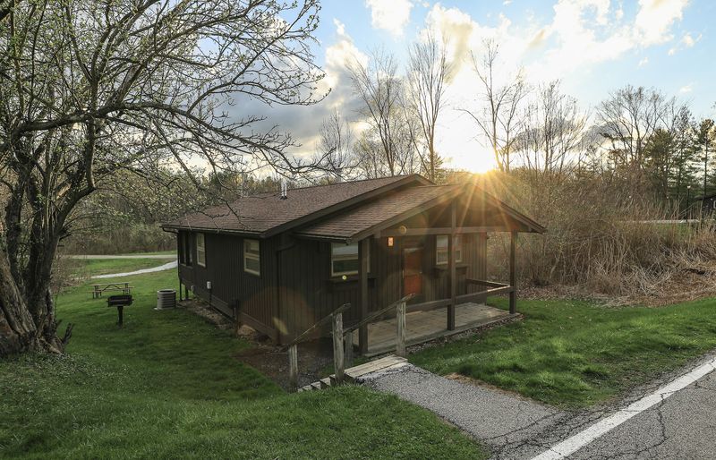 Punderson Manor State Park Lodge Cabins - Newbury