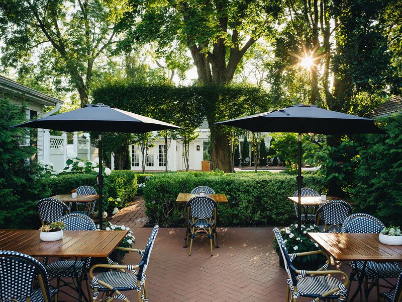 Wickwood Inn - Saugatuck