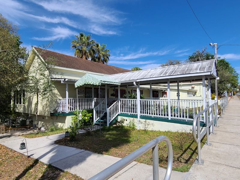 A Historic 1924 House Full Of Character