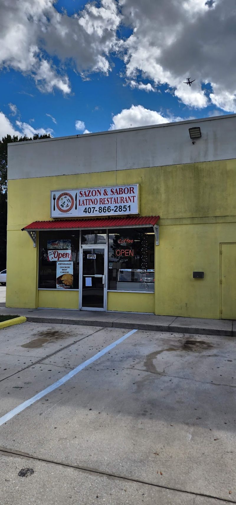 Sazón & Sabor Latino Restaurant (Orlando, FL) - Colombian Comfort Food Done Right
