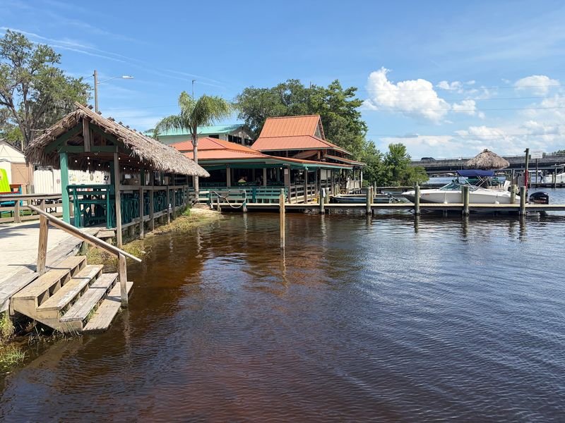 Whitey's Fish Camp - Fleming Island