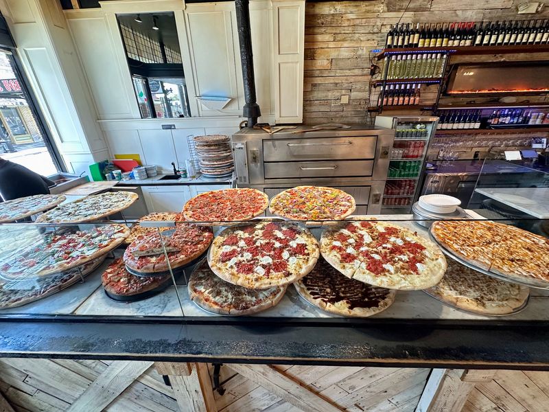 Due Amici Pizza & Pasta Bar - Tampa