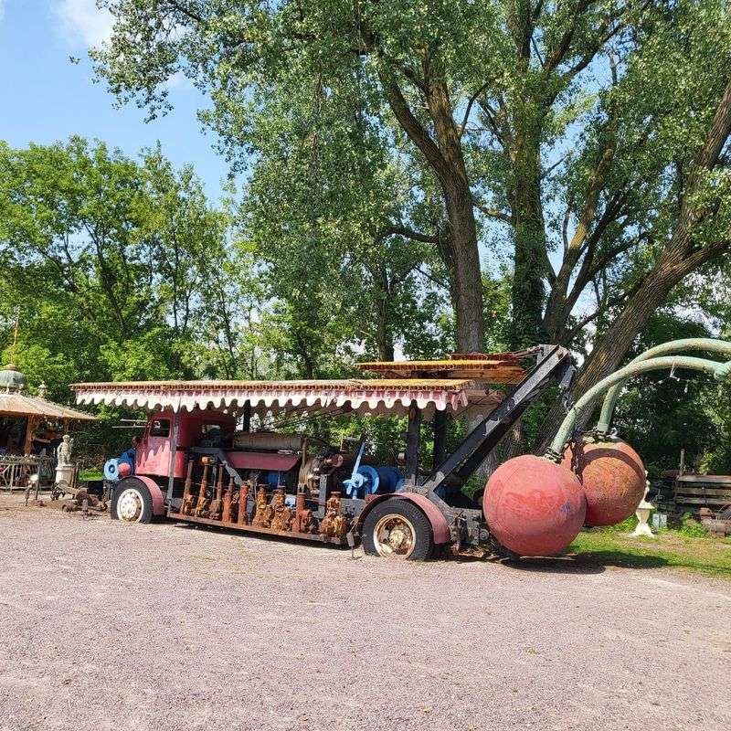 Dr. Evermor's Forevertron