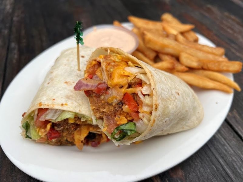 The Winking Lizard - Akron, Summit County,
