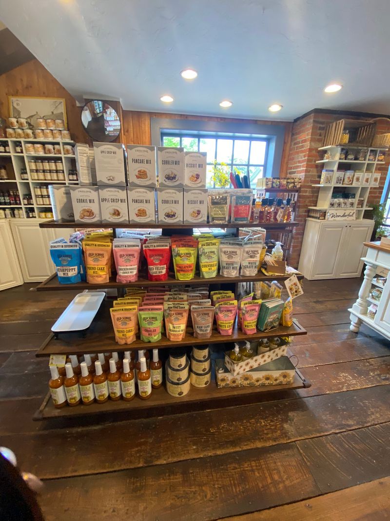 The Peanut Shop of Williamsburg - Williamsburg, James City County