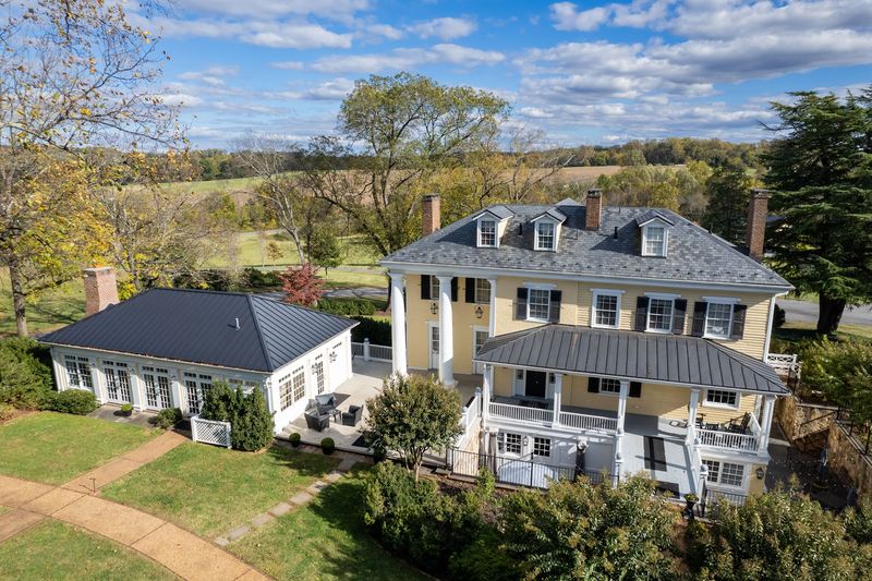 The Inn at Willow Grove - Orange