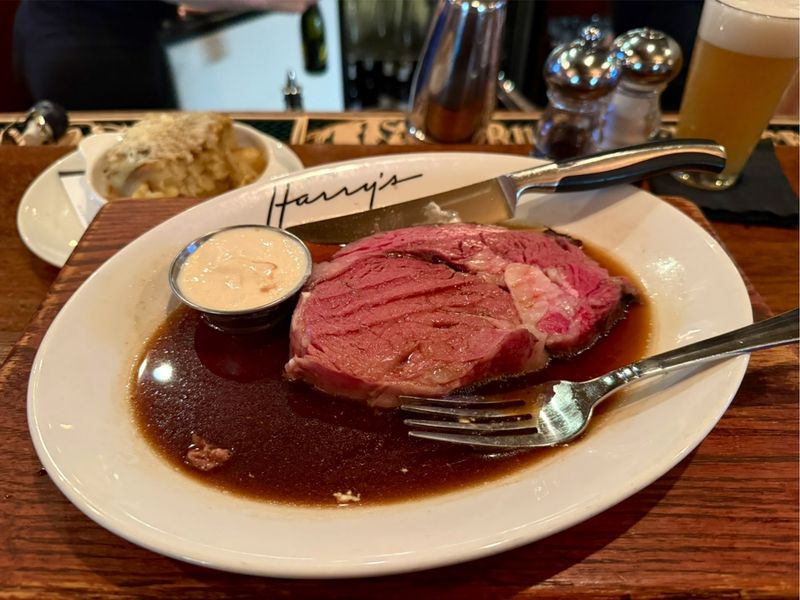 Harry's Savoy Grill - Wilmington