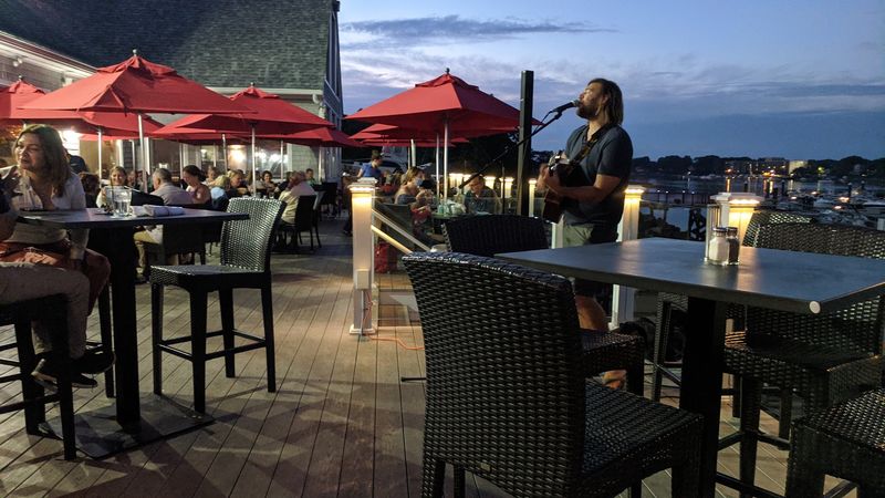 Bay Pointe Waterfront Restaurant