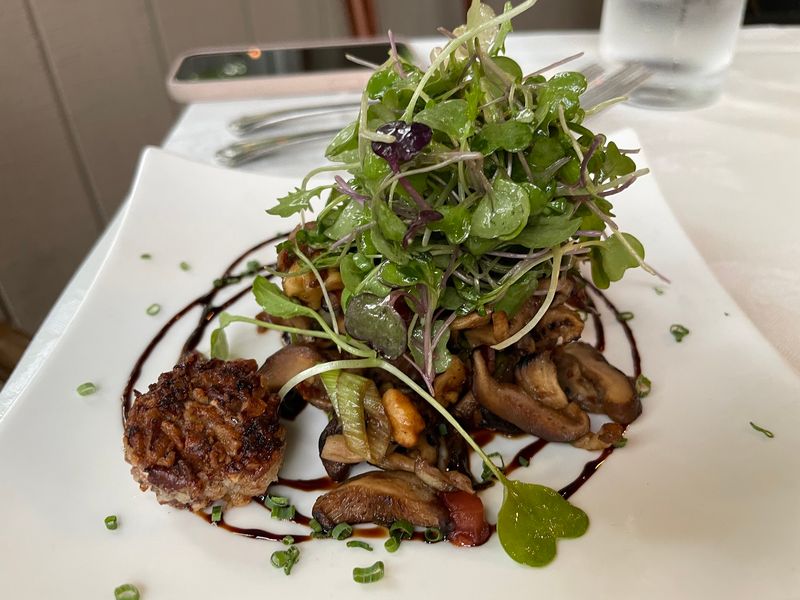 The Ivy Inn Restaurant, Charlottesville, Albemarle County