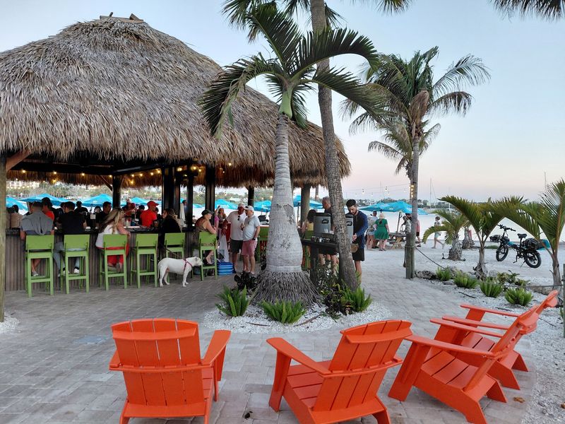 O'Leary's Tiki Bar & Grill - Sarasota