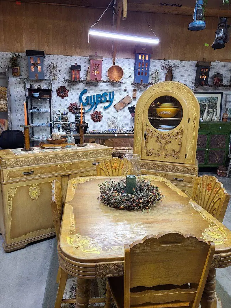 23 Southbound Flea Market - Lucasville