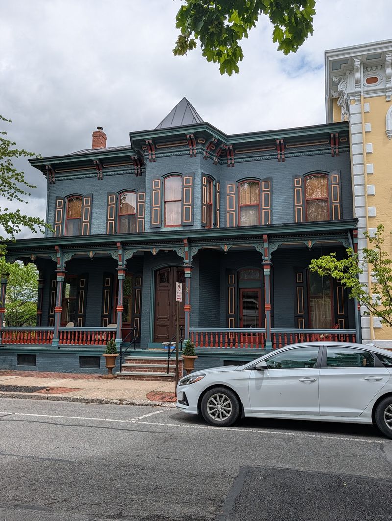 Lewisburg