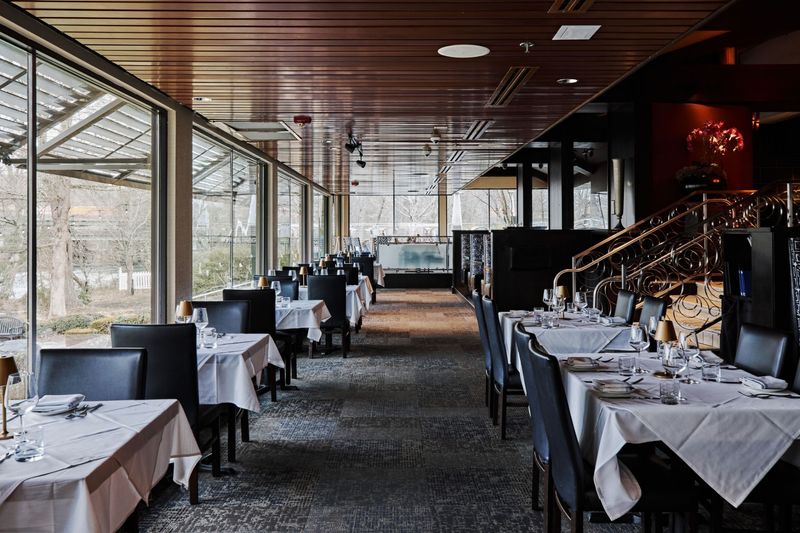 Ray's on the River - Sandy Springs