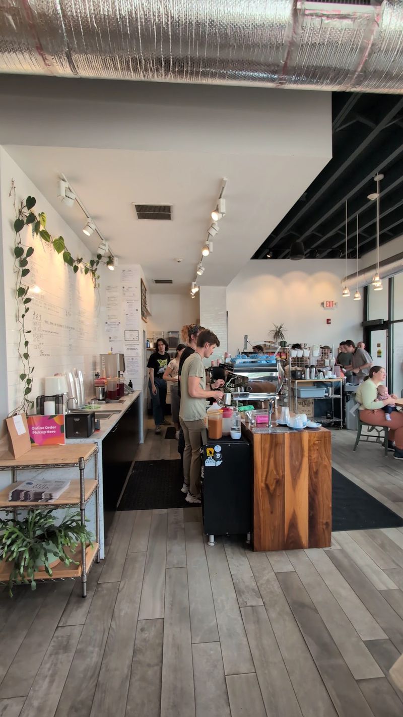 Broadsheet Coffee Roasters - Cambridge