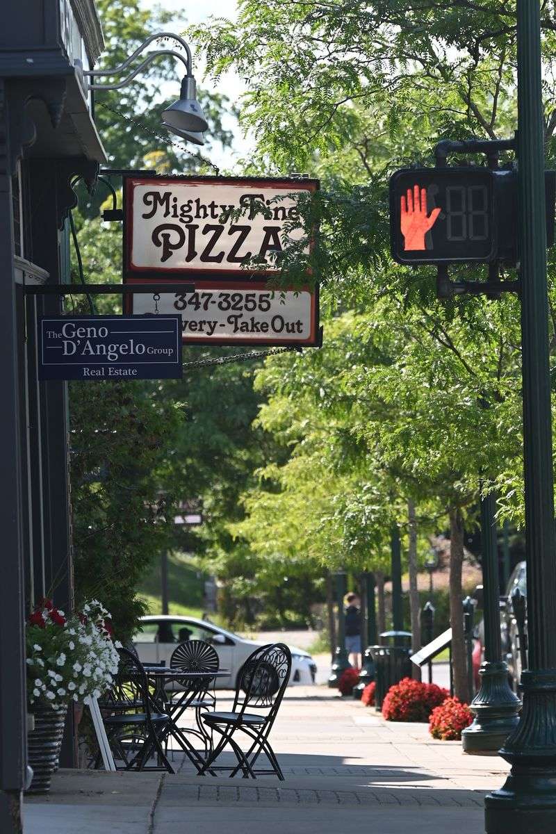 Mighty Fine Pizza — Petoskey