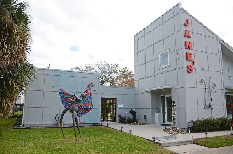 Jane's Art Center - New Smyrna Beach