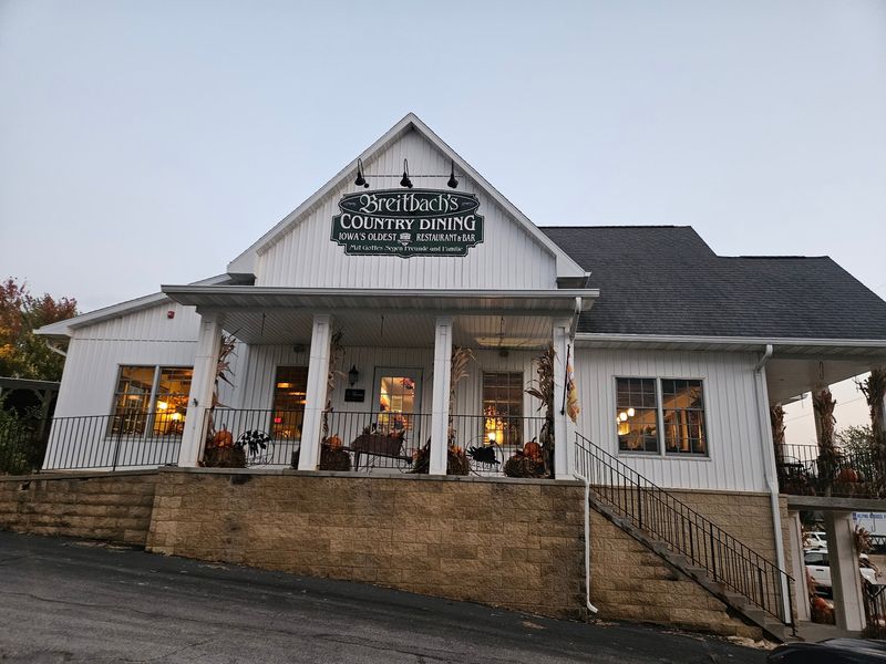 Breitbach's Country Dining &ndash; Balltown
