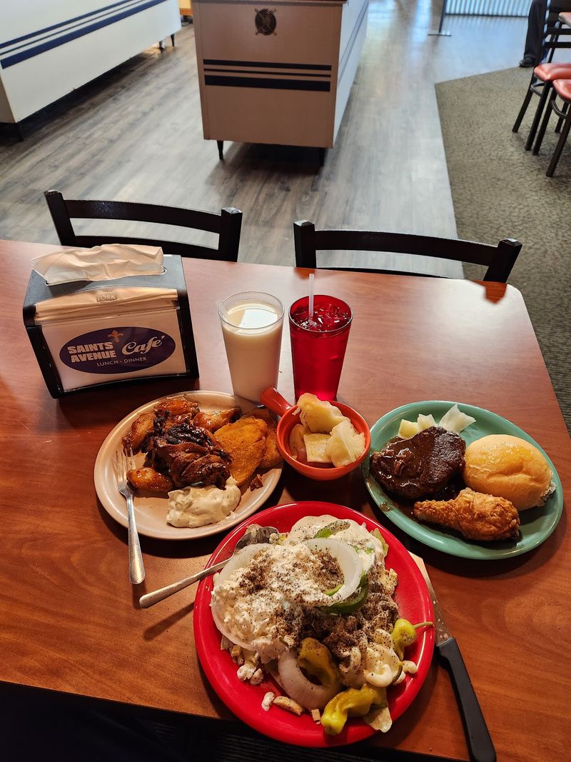 Saints Avenue Caf&eacute; - Boone
