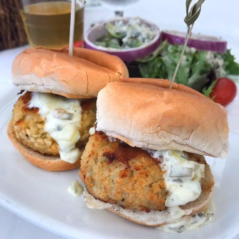 Cabbage Key Inn and Restaurant - Pineland