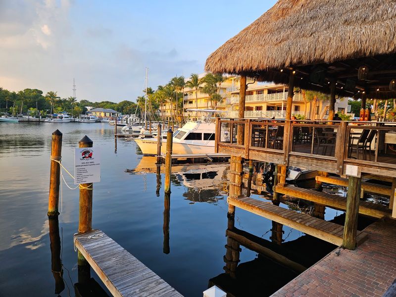 Skipper's Dockside - Key Largo