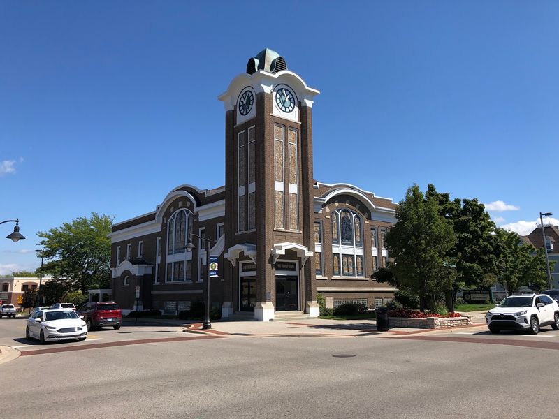 Grand Haven Historic District - Grand Haven