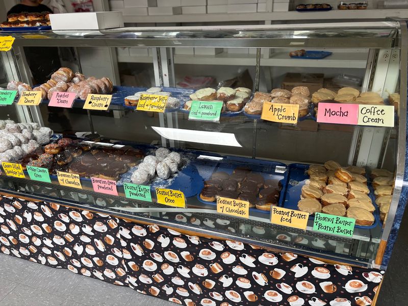 Nan's Donuts - Loganton