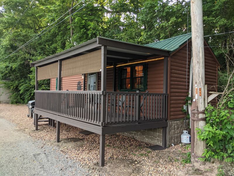 Riverwood Log Cabins - Waterville