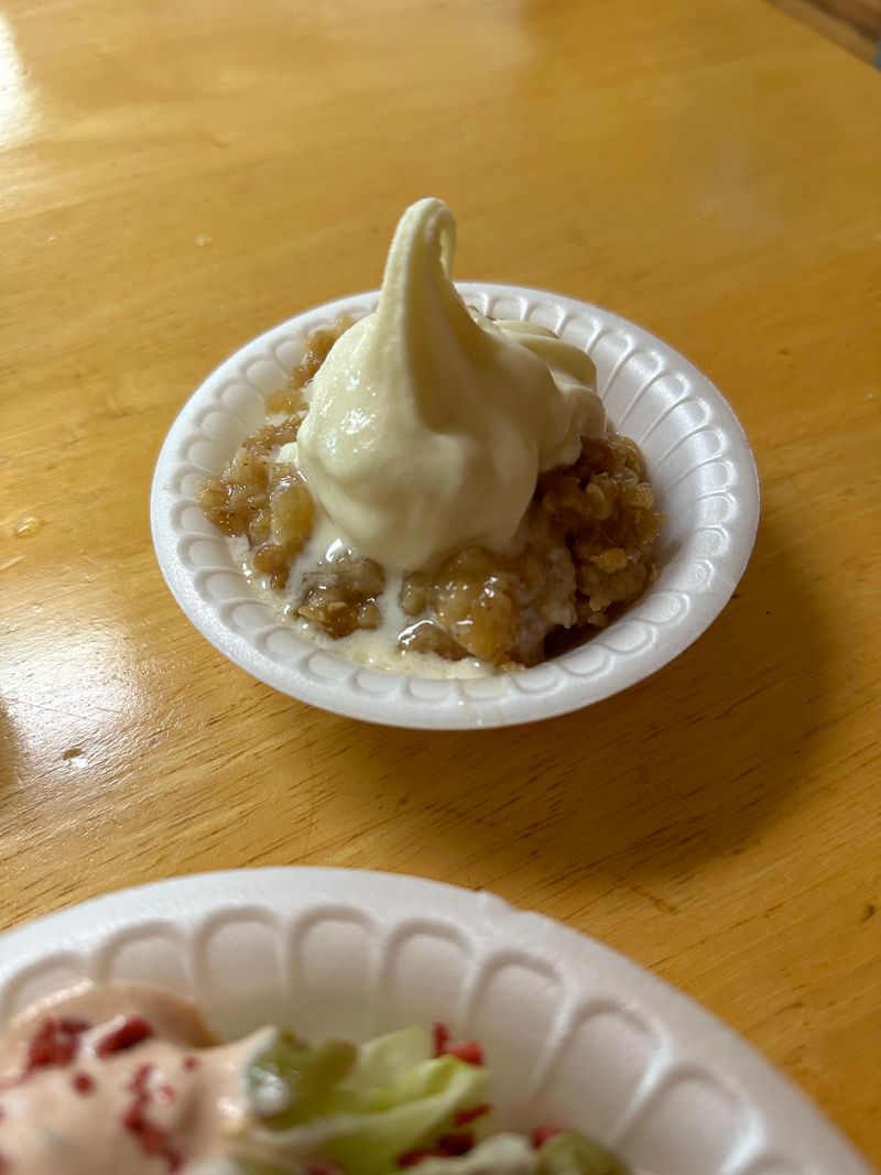 Warm Peach Cobbler Worth Saving Room For