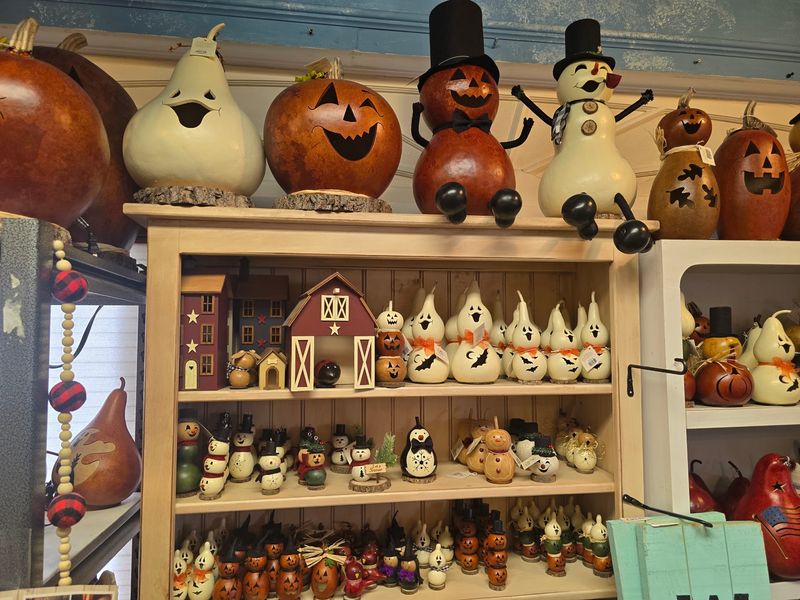 Handmade Gifts, Crafts, And Souvenirs