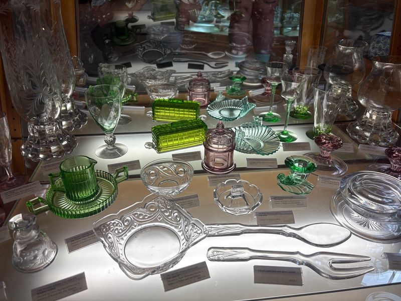 National Heisey Glass Museum, Newark