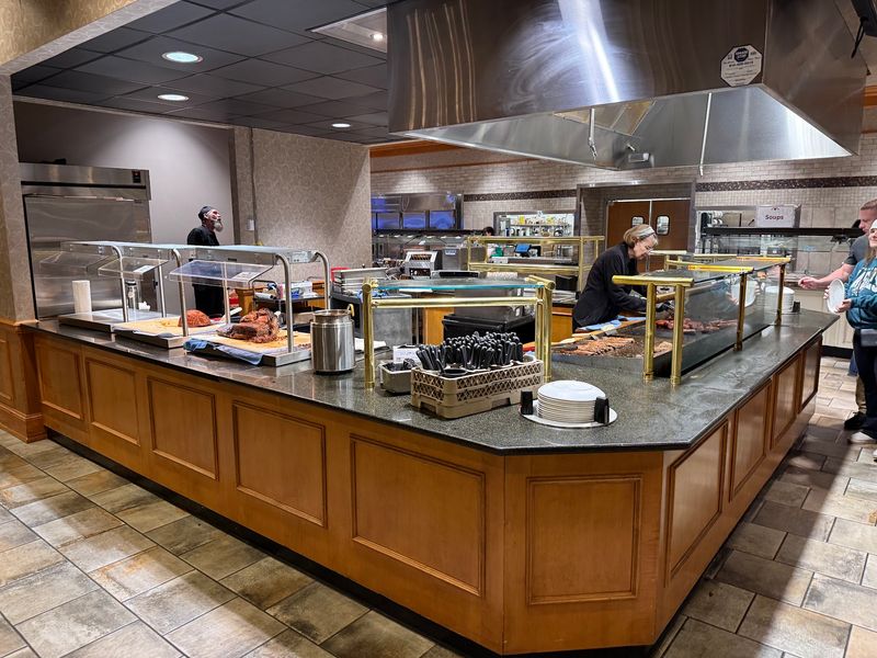 Shady Maple Smorgasbord (East Earl)