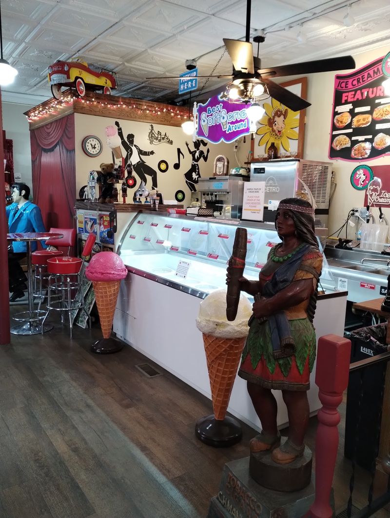 Reminisce Ice Cream