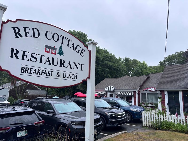 Red Cottage Restaurant - South Dennis