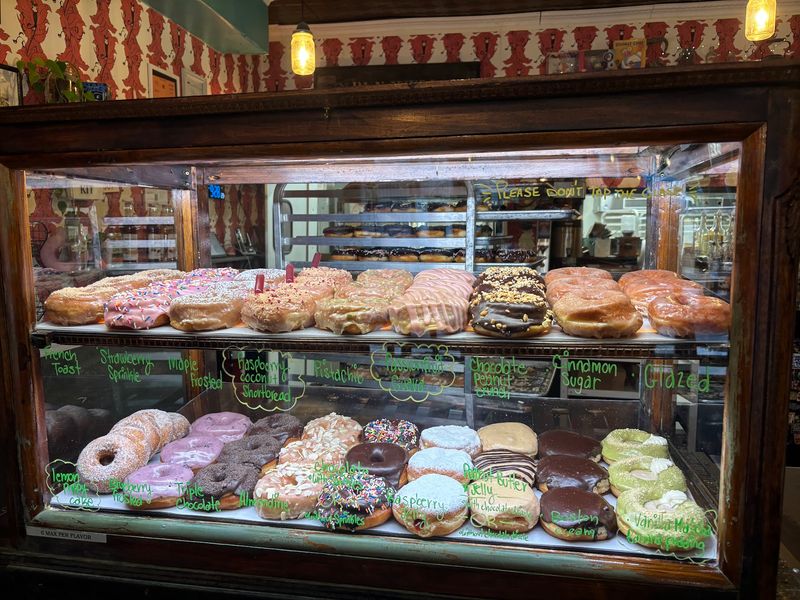 Dun-Well Doughnuts - Brooklyn