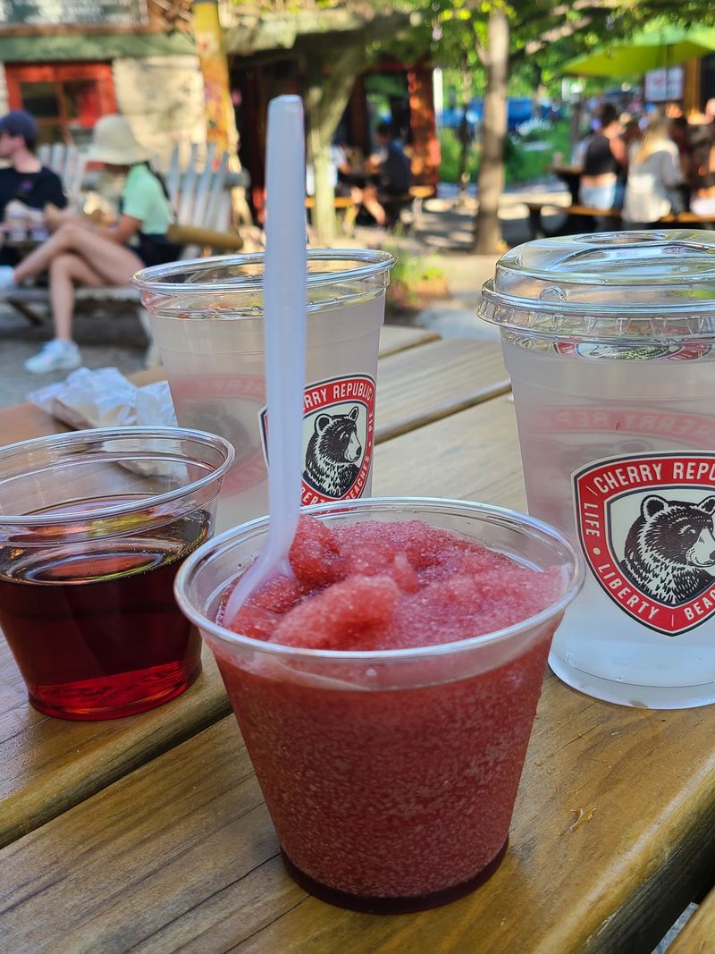 Cherry Public House - Glen Arbor