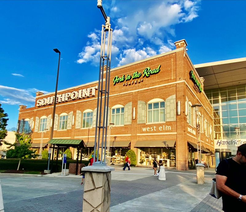 An Outdoor Lifestyle District Perfect For Strolling