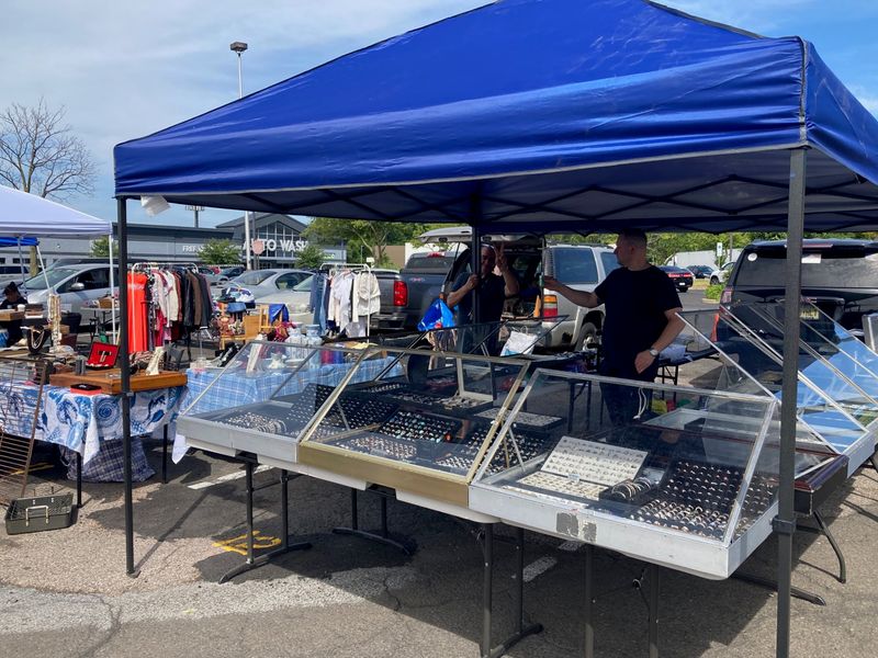 Franklin Mills Flea Market (Philadelphia)