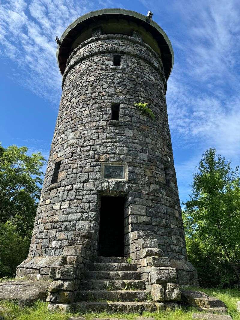Haystack Mountain Tower - Norfolk