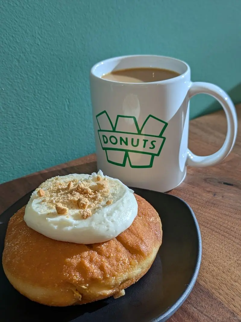 W Donuts - Akron