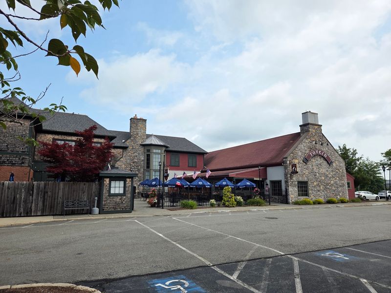 Stoneforge Tavern & Publick House &ndash; Raynham