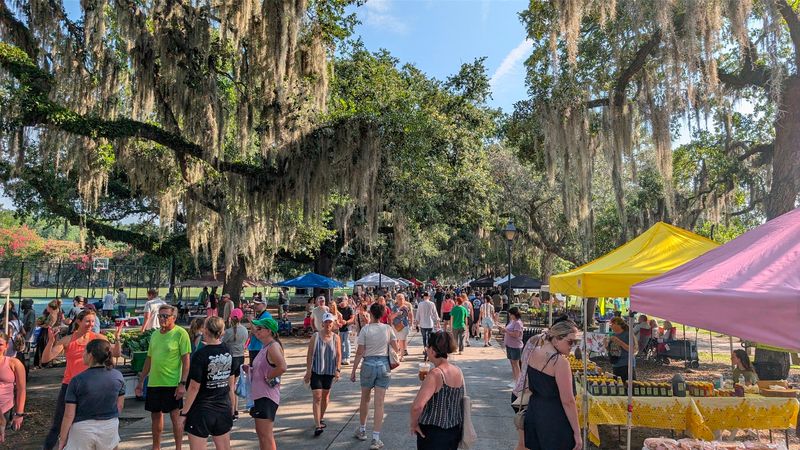 Forsyth Farmers' Market, Savannah