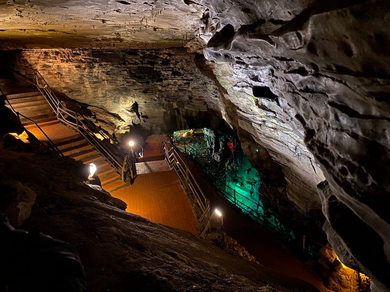 Howe Caverns, Howes Cave, Schoharie County