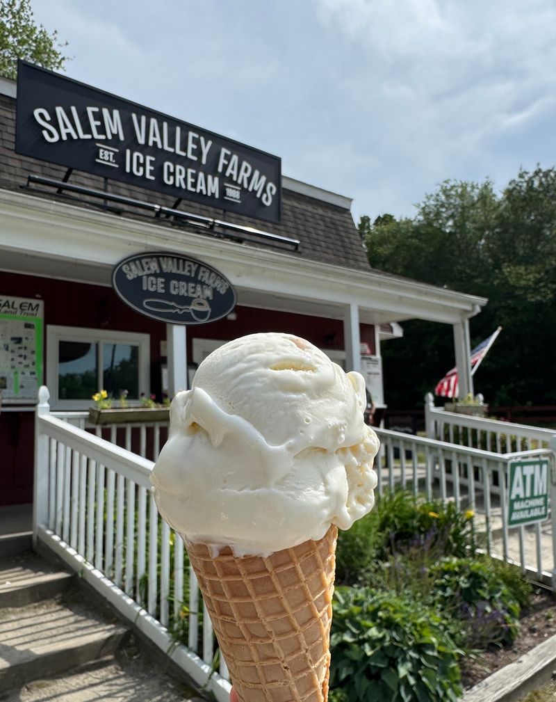 Easy Country Afternoons at Salem Valley Farms Ice Cream